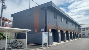 レオパレスダイカ外観写真