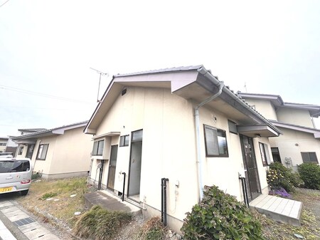 N貸家　北棟外観写真
