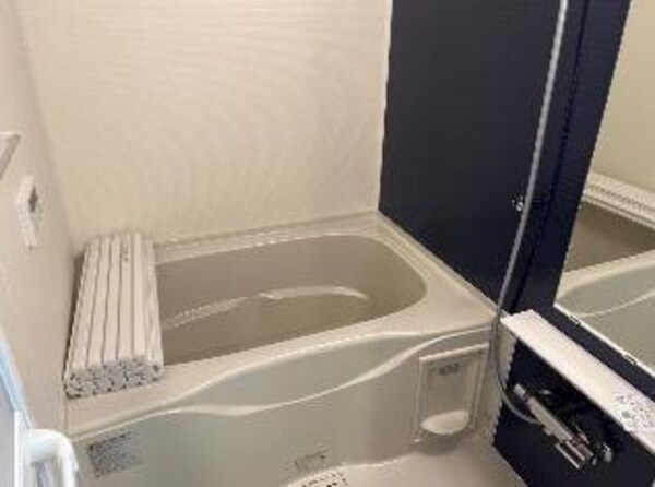 風呂画像(同タイプ物件・イメージです)