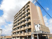 2000ポストアイルの外観写真