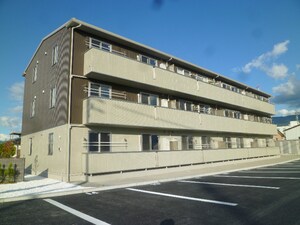 Asperge百瀬外観写真