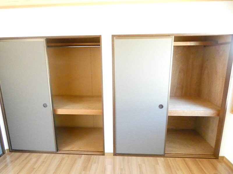 物件内観写真10　(※写真は別号室です。)