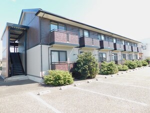 リビングタウン広丘Ａ外観写真