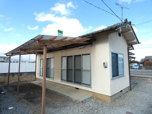 小松住宅外観写真