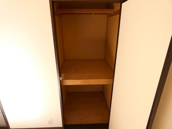 収納(同タイプのお部屋の写真です)