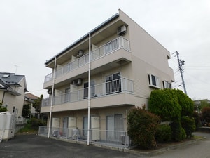 ポプリハイツ外観写真