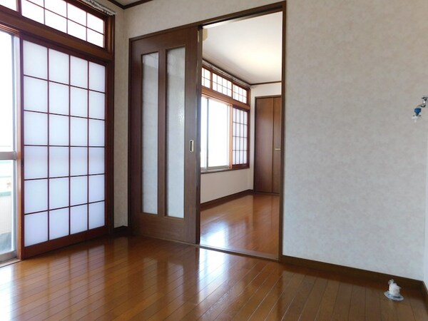 ベッドルーム