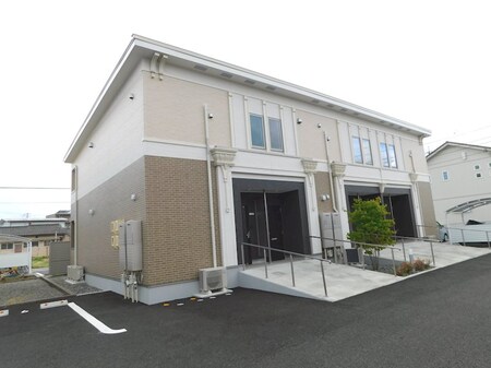 コーポラス高峰III外観写真