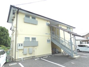 小林アパート外観写真