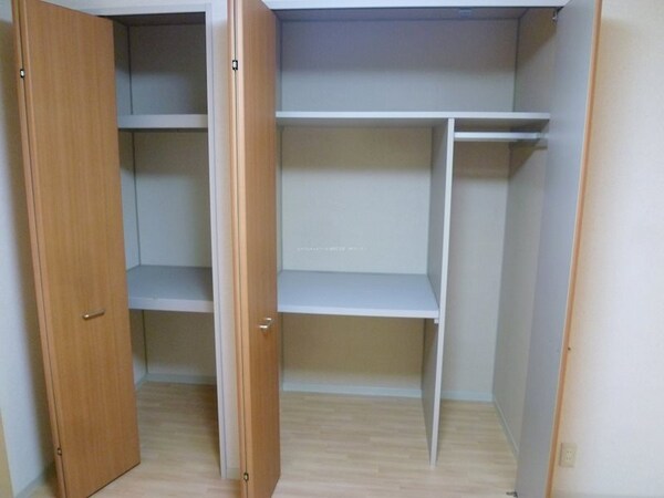 収納(同タイプのお部屋の写真です)