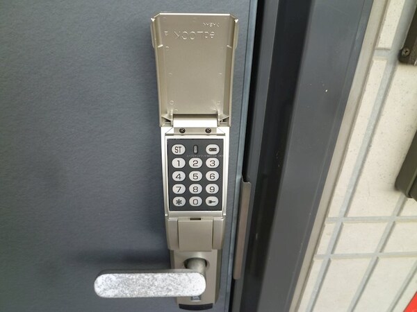 セキュリティ(同タイプのお部屋の写真です)