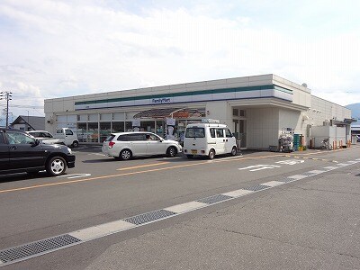 ファミリーマート JA西箕輪店