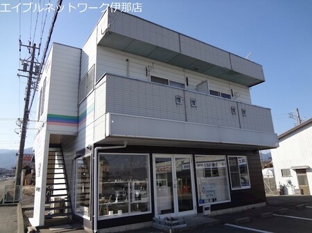 インター第一ビル外観写真