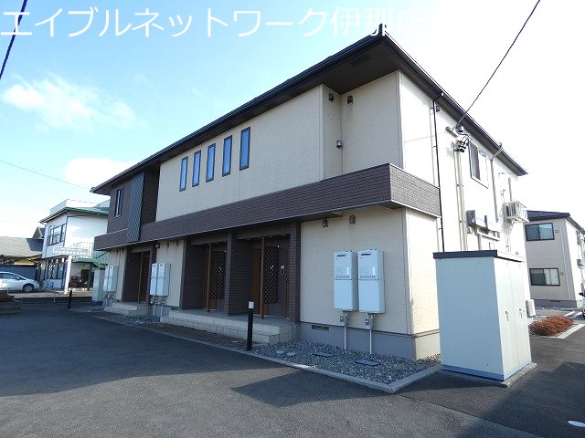 メゾン　ナヴァーレ