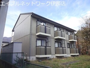 ガーデン飛鳥外観写真