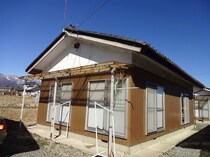 溝上アパート５号の外観写真