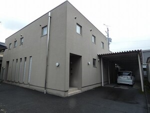 水神町青山戸建外観写真