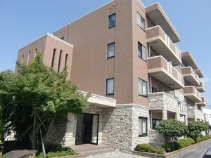 アビタシオンラフィネ外観写真