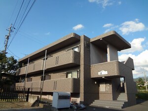 メゾンドゥプリムール外観写真