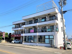 アブレーゴ外観写真