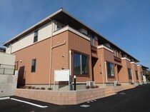 フレスクーラ蟻ヶ崎IIIの外観写真