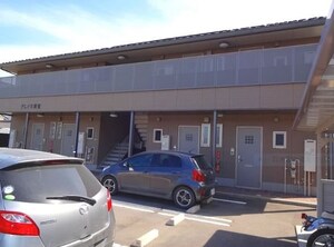 グレイス高宮外観写真