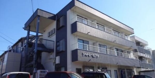 シャトレーヒグチの物件外観写真