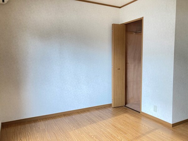 ベッドルーム