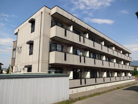 スクエアガーデンKAMAKURA　C棟外観写真