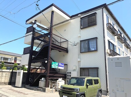 レジデンス北深志外観写真