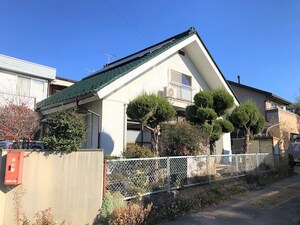 新井貸家外観写真