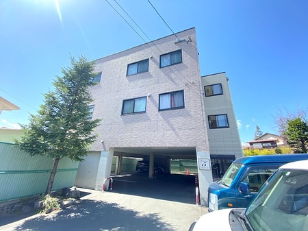 マンション ５ Ｎｏｍｏｔｏ外観写真