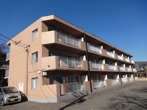 ハイツヒルトップ外観写真