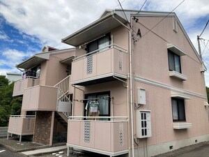 クレール・鎌倉Ａ外観写真