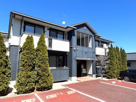 サンシャイン杉山C外観写真