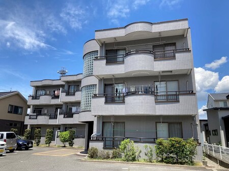 マンションモトマチ外観写真