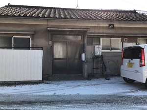 上條貸家　西棟外観写真