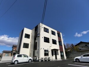 advance7020外観写真
