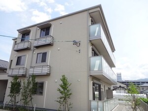 ファミール高宮外観写真