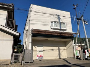 筑摩戸建て貸家外観写真