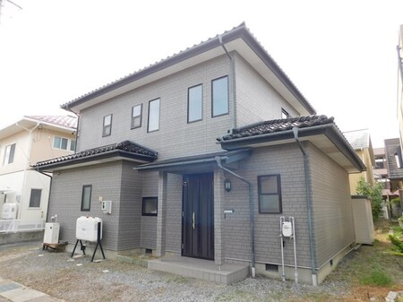 芳川戸建外観写真