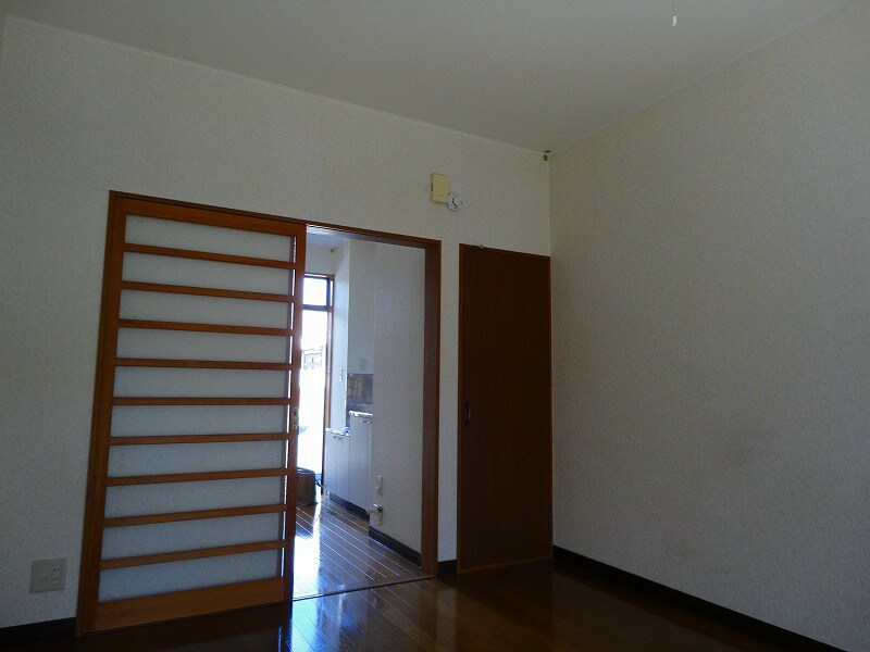 物件内観写真14　(※写真は別号室です。)