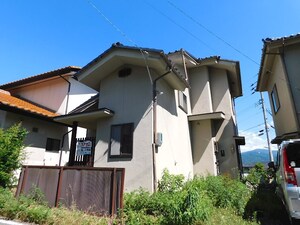 岡田下岡田丸山貸家外観写真
