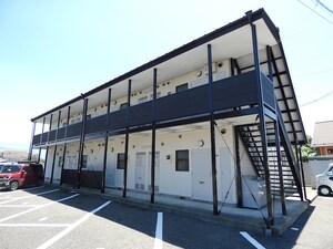 クレール新村S外観写真
