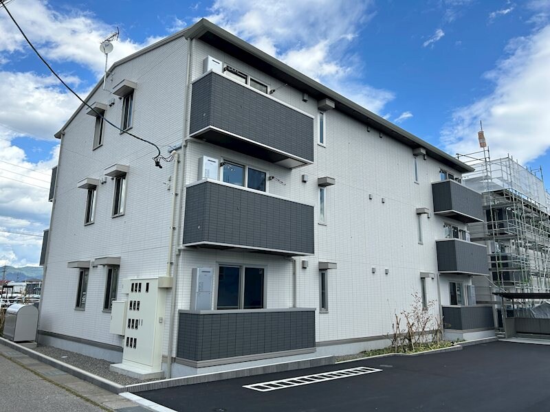 GRAND D-ROOM高宮北Wの物件外観写真