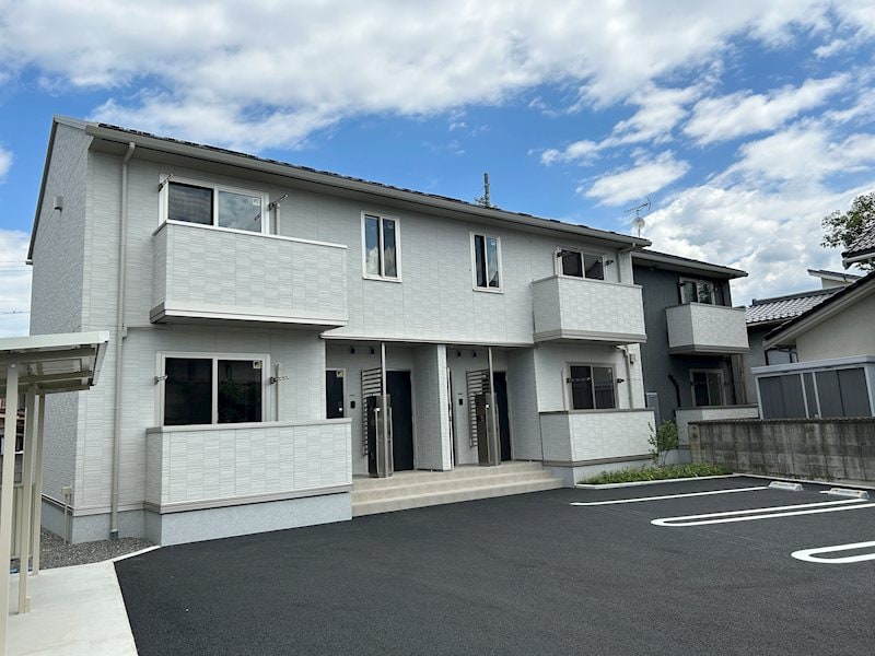 Confort渚（コンフォール）の物件外観写真