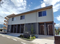 GRAND　D-ROOM中条の外観写真