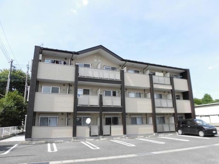 エクセレント（昭和町）外観写真