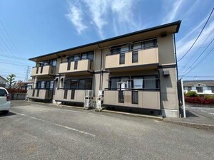 エピナールＡ（連取町）外観写真