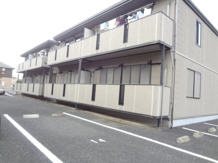 メゾンモテギⅣＢ（今泉町）外観写真
